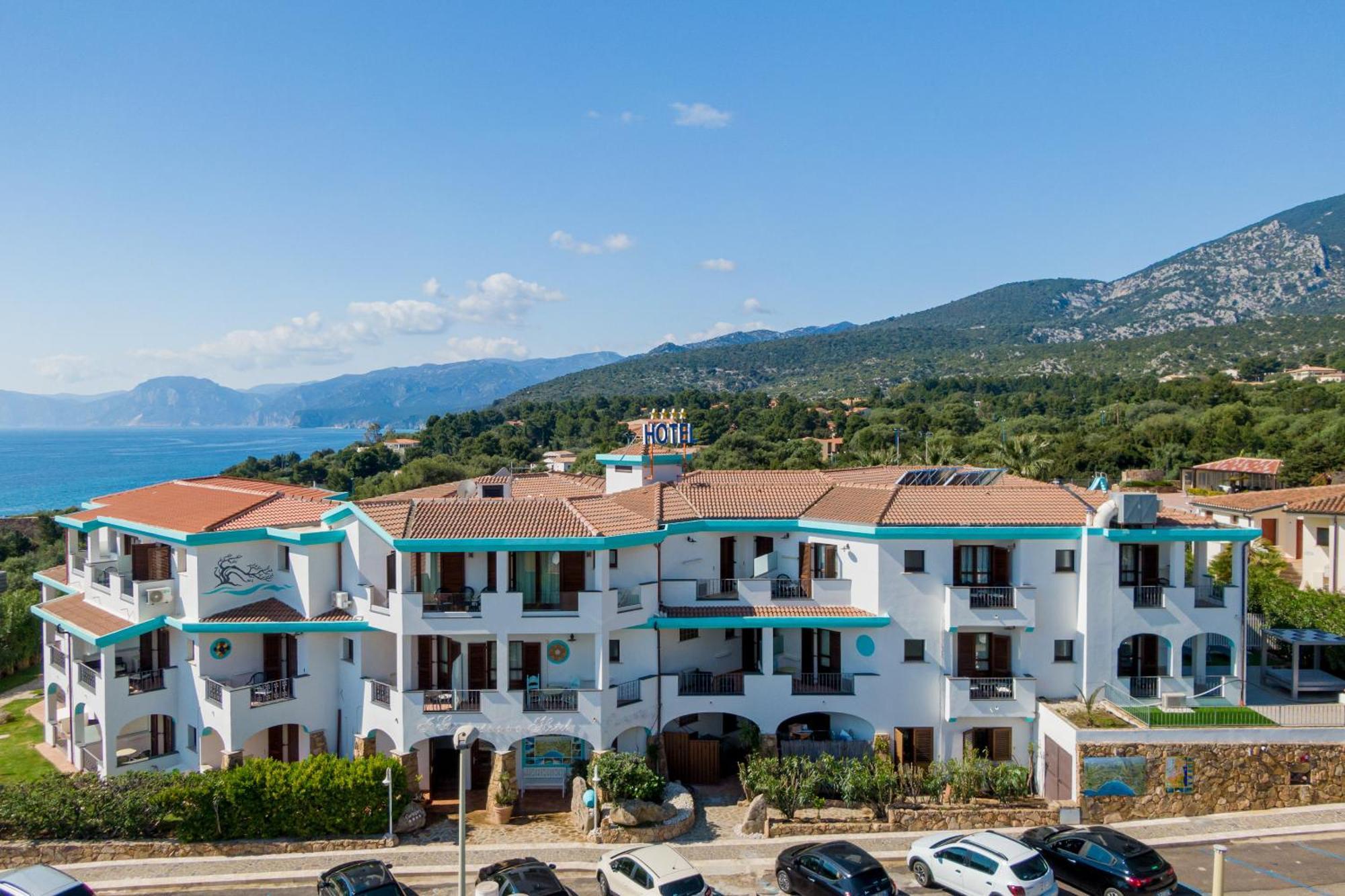 I Ginepri Hotel Cala Gonone Dış mekan fotoğraf