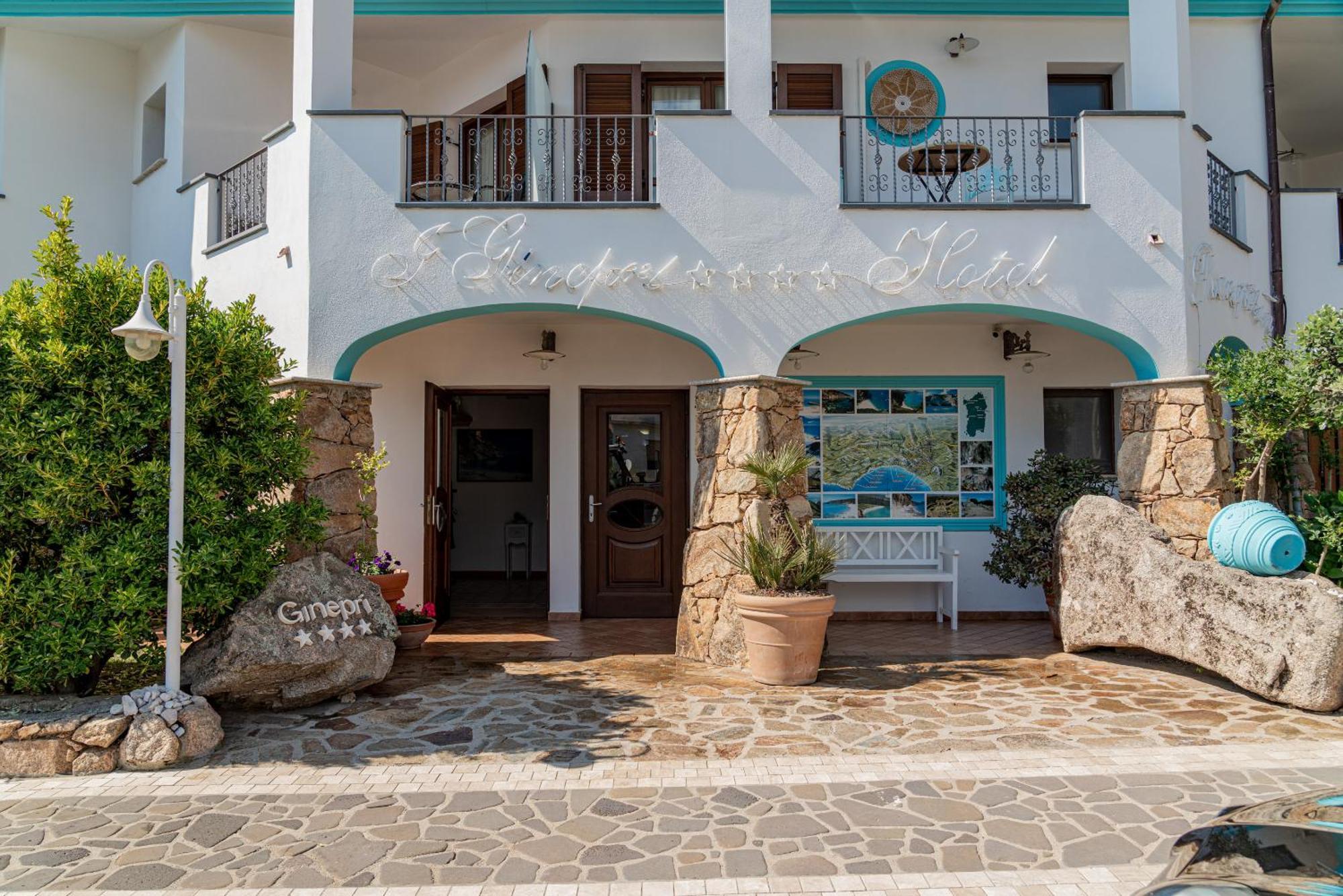 I Ginepri Hotel Cala Gonone Dış mekan fotoğraf