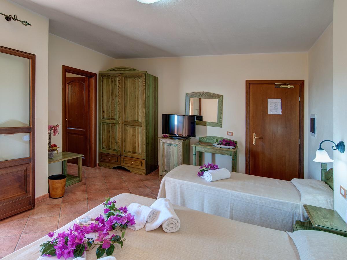 I Ginepri Hotel Cala Gonone Dış mekan fotoğraf